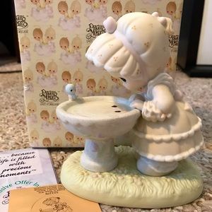 Precious Moments “A Reflection of His Love” figurine